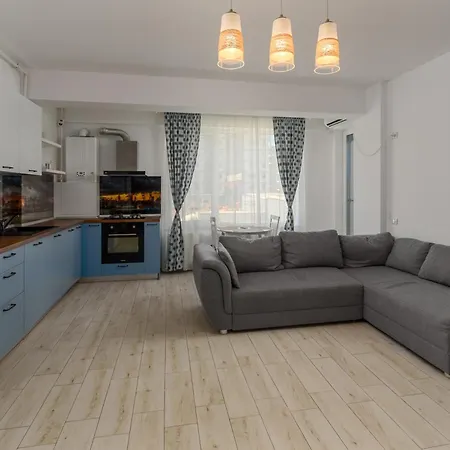 Apartment Astoria Marsail *