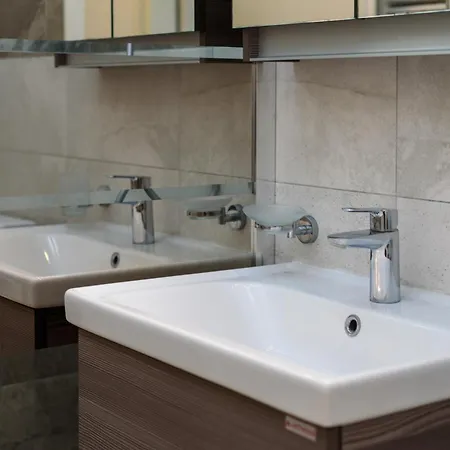 Astoria Marsail Apartment Năvodari